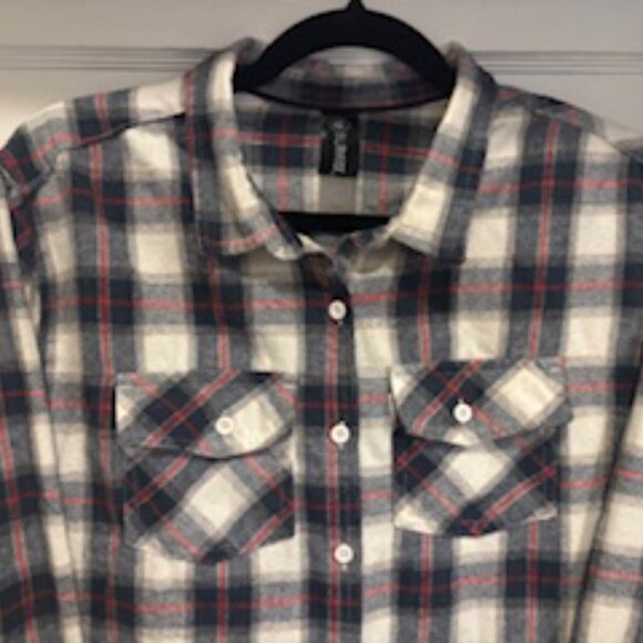 Women's Long Sleeve Flannel Shirt Size Large - Picture 8 of 8